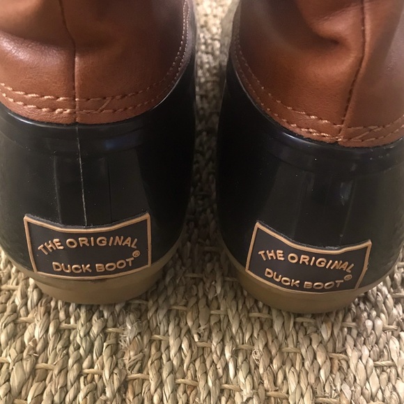 The Original Duck Boots - Picture 4 of 5